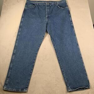 Wrangler Rugged Wear Jeans Mens 46x32 Blue‎ Relaxed Fit Straight Leg Denim Pants